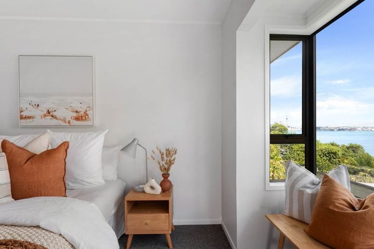 Photo of property in 2/59 Norwood Road, Bayswater, Auckland, 0622