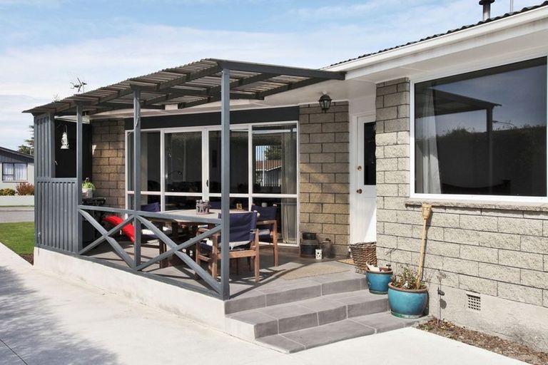 Photo of property in 13 Ruakaka Street, Hornby, Christchurch, 8042