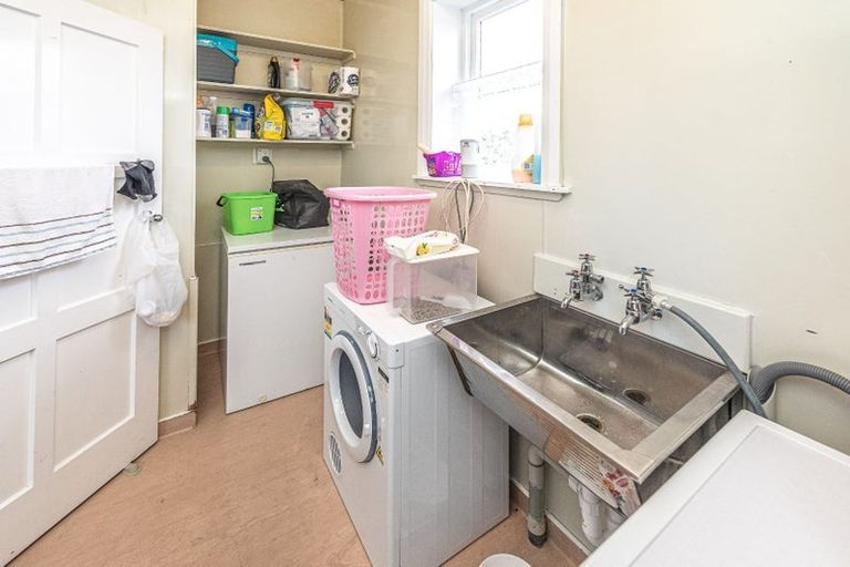 Photo of property in 45 Stewart Street, Marton, 4710