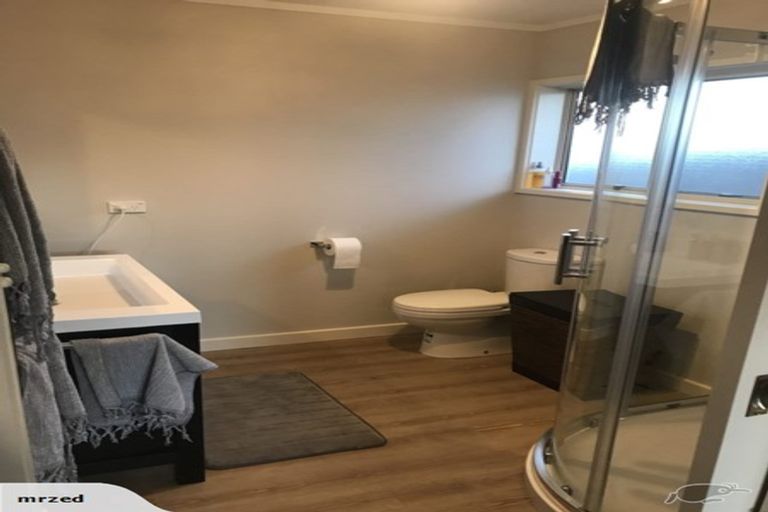 Photo of property in 712b Pioneer Highway, Takaro, Palmerston North, 4412