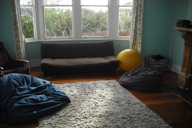 Photo of property in 21 Nairn Street, Mount Cook, Wellington, 6011