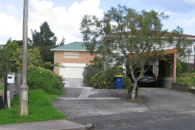 Photo of property in 27a Noall Street, Te Atatu Peninsula, Auckland, 0610