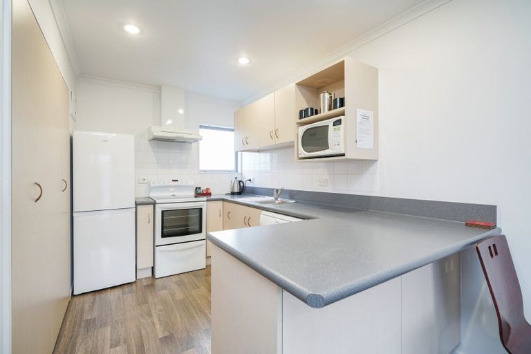 Photo of property in 8a-d Tay Street, Turnbull Thomson Park, Invercargill, 9810