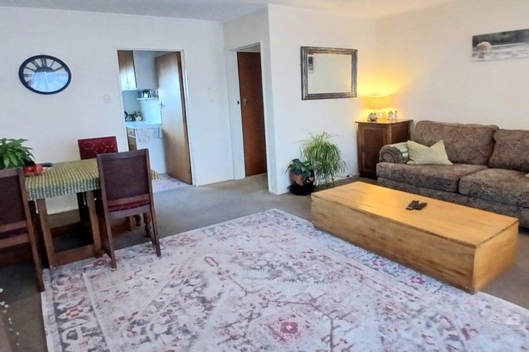 Photo of property in 15 Carthew Street, Feilding, 4702