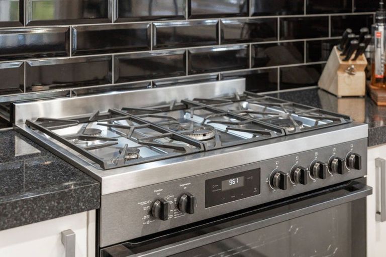 Photo of property in 21 Glenn Street, Castlecliff, Whanganui, 4501