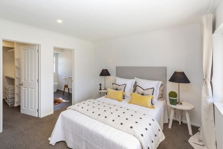 Photo of property in 21 Puhara Avenue, Parklands, Christchurch, 8083