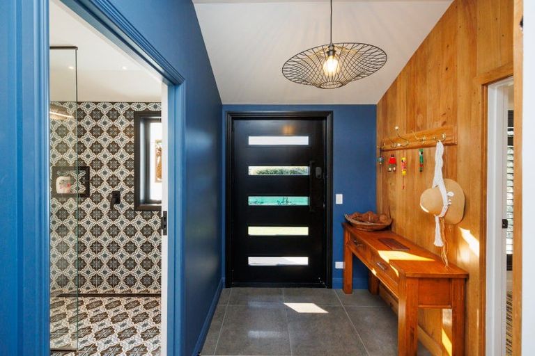 Photo of property in 6 Dawson Street, Foxton Beach, Foxton, 4815