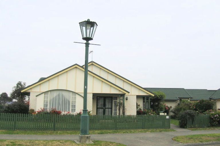 Photo of property in 1a Knightsbridge Place, Taradale, Napier, 4112