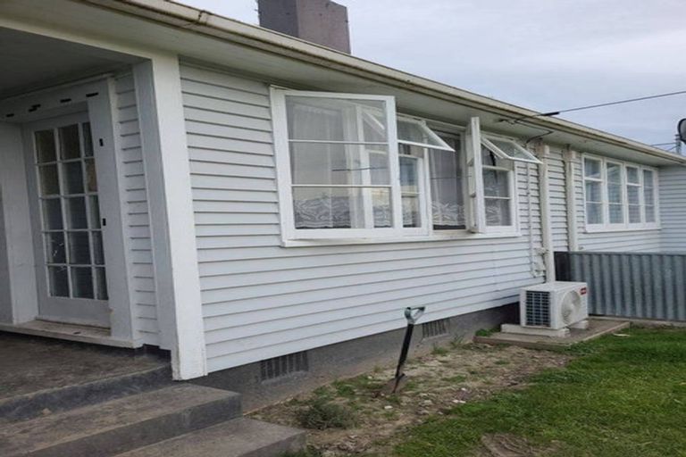 Photo of property in 116-118 Lucknow Street, Wairoa, 4108