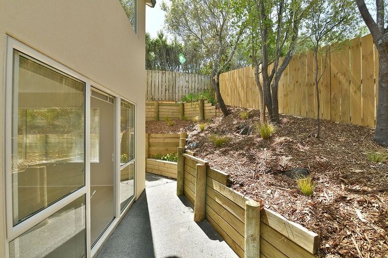 Photo of property in 1/8 Mably Court, Stanmore Bay, Whangaparaoa, 0932