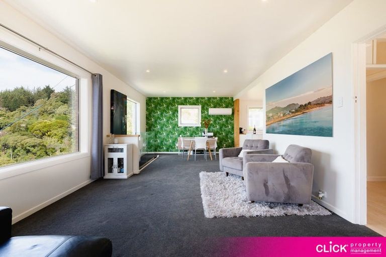 Photo of property in 28 Seaview Terrace, Kew, Dunedin, 9012