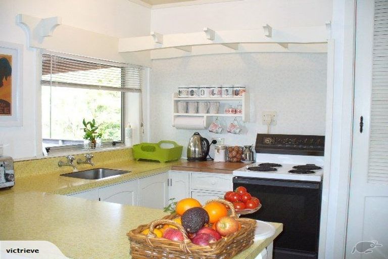 Photo of property in 10 Rokino Road, Taupo, 3330