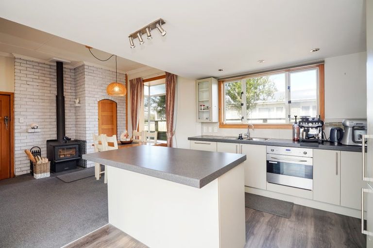 Photo of property in 102 Ross Street, Grasmere, Invercargill, 9810