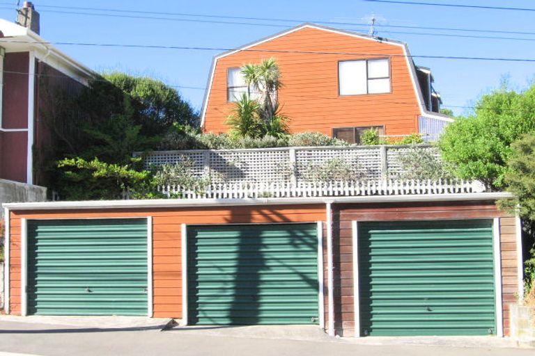 Photo of property in 18f1 Avon Street, Island Bay, Wellington, 6023