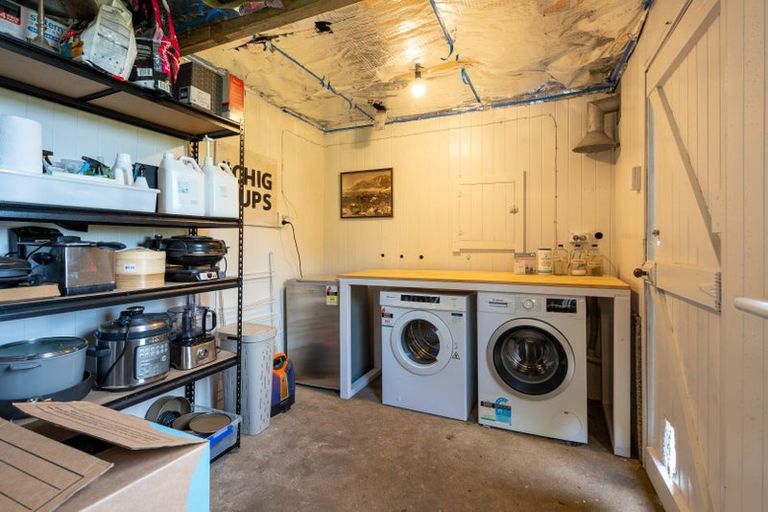 Photo of property in 93 Gladstone Road, Dalmore, Dunedin, 9010