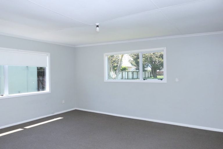Photo of property in 22a Sussex Street, Levin, 5510