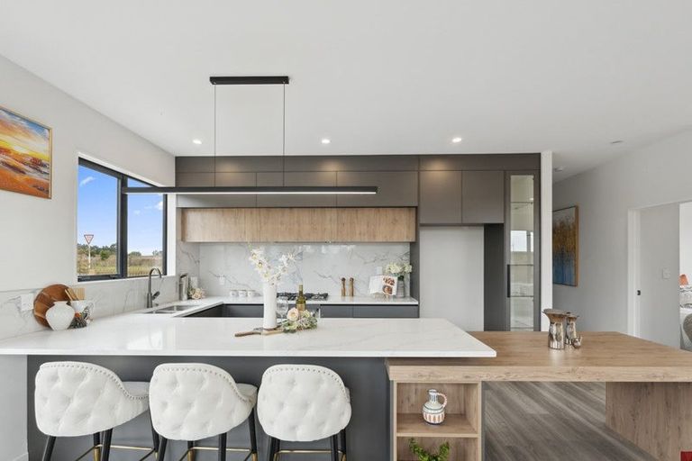 Photo of property in 9 Wagyu Lane, Karaka, 2580
