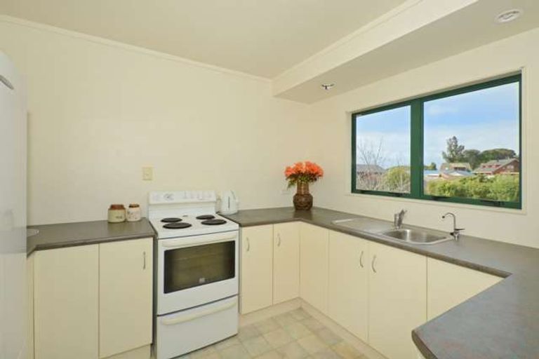 Photo of property in 4 Vera Heights, Maungakaramea, Whangarei, 0178