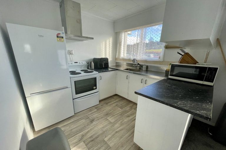 Photo of property in 205 Stokes Valley Road, Stokes Valley, Lower Hutt, 5019