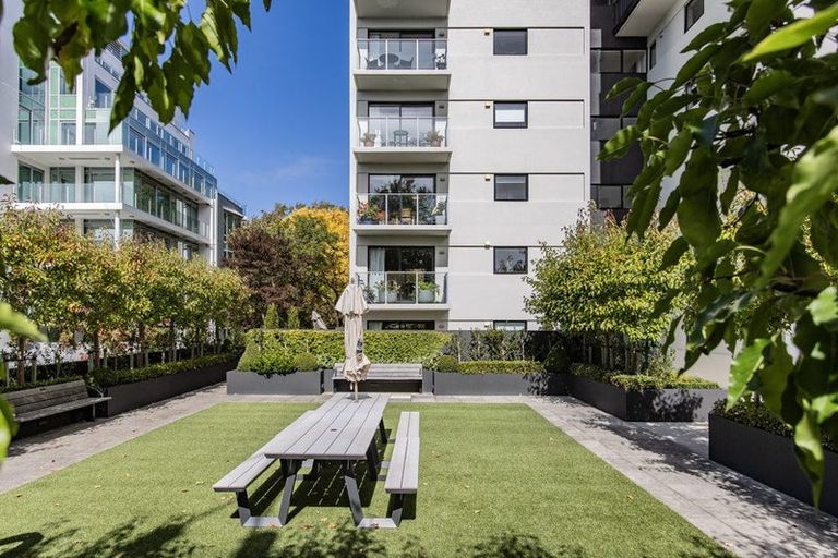 Photo of property in 1/18 Carlton Mill Road, Merivale, Christchurch, 8014