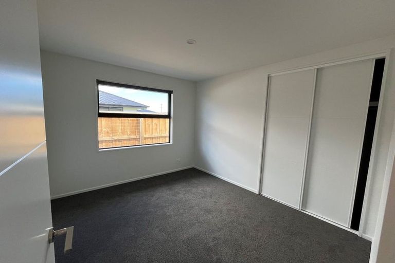 Photo of property in 16 Privet Way, Rolleston, 7678