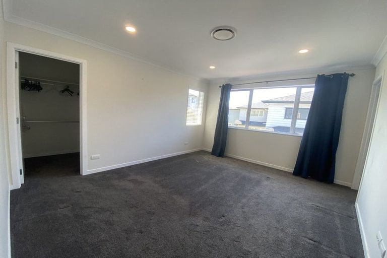 Photo of property in 38 Bounty Road, Long Bay, Auckland, 0630