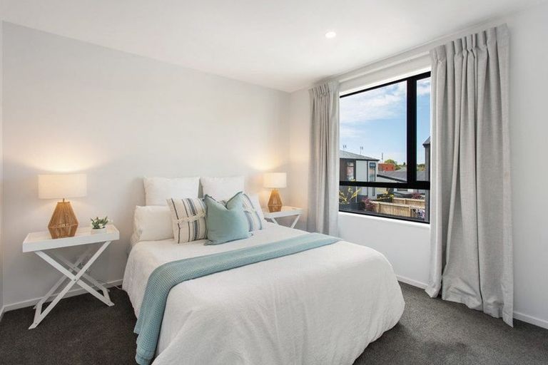 Photo of property in 62 Cleveland Street, Edgeware, Christchurch, 8013