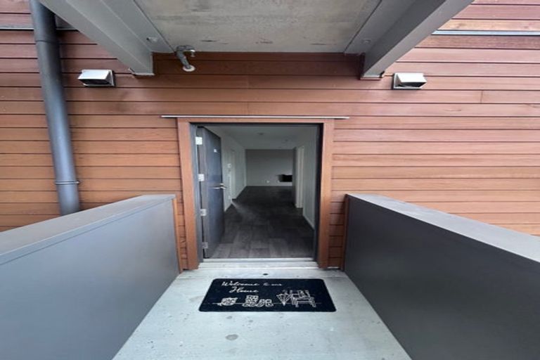 Photo of property in 101/160b Hobsonville Point Road, Hobsonville, Auckland, 0616