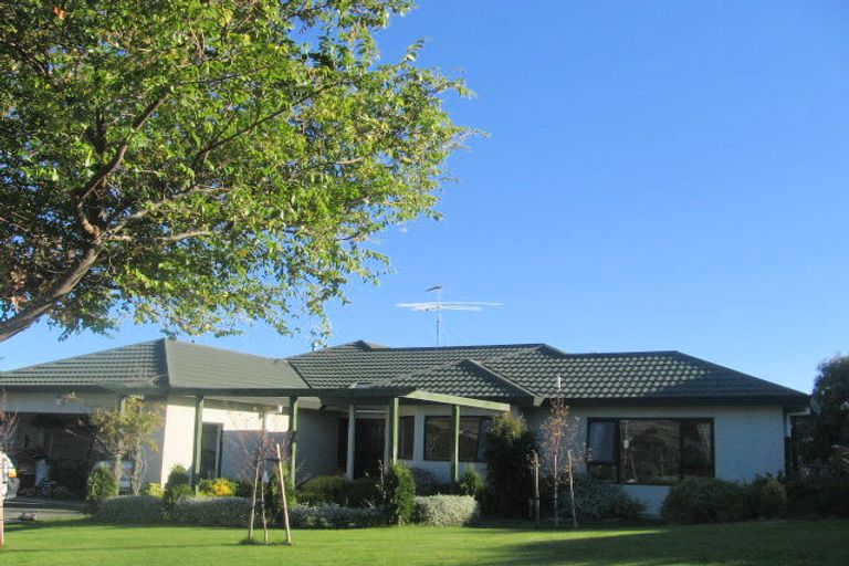 Photo of property in 44 Samwell Drive, Whitby, Porirua, 5024