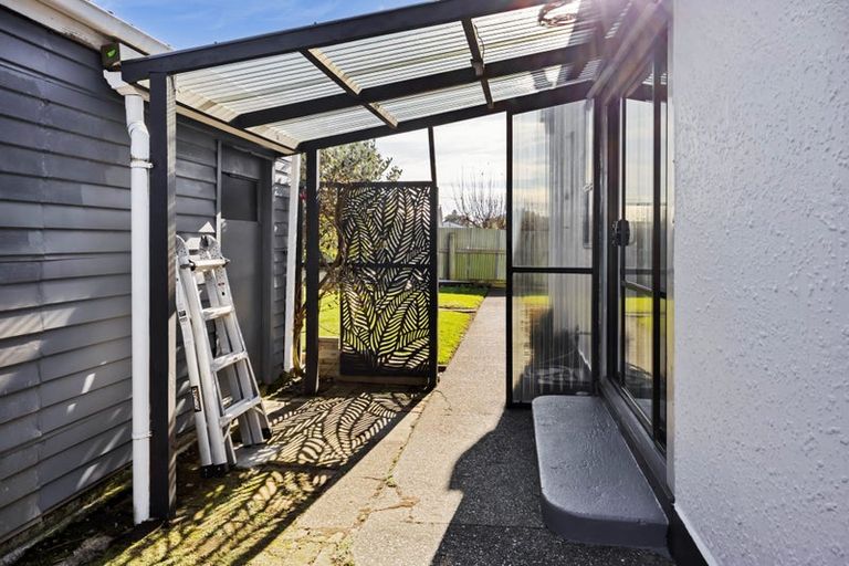 Photo of property in 32 Leicester Street, Patea, 4520