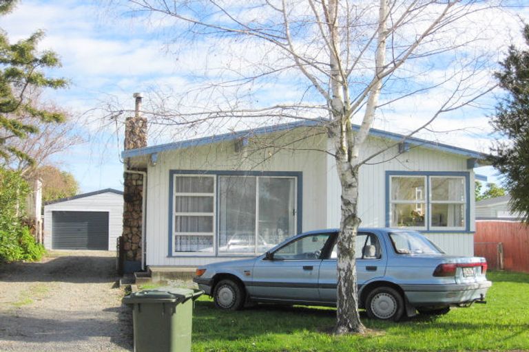 Photo of property in 12 Grey Street, Levin, 5510