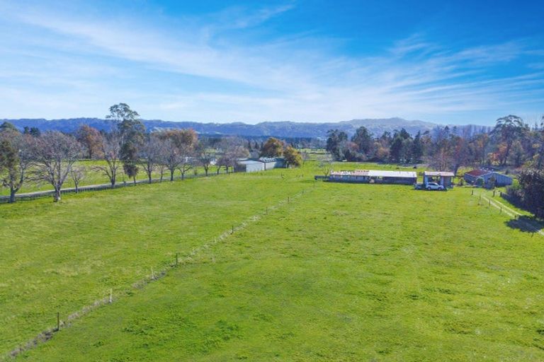 Photo of property in 228 Kawerau Road, Putauaki, Whakatane, 3192