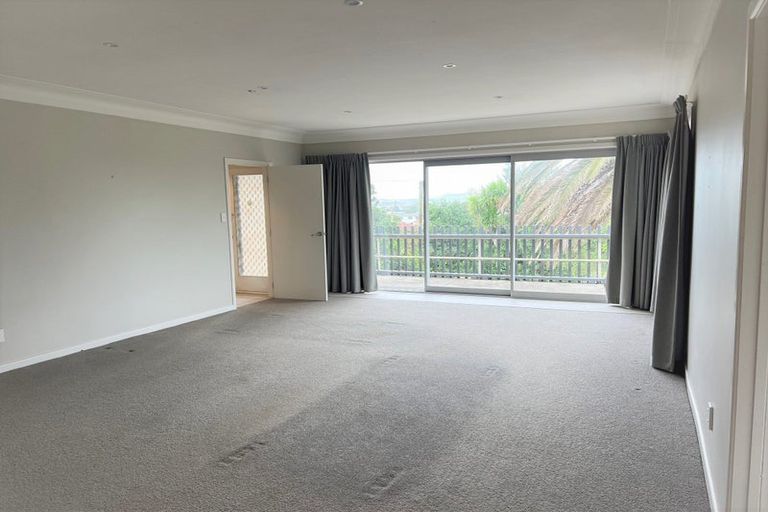 Photo of property in 582 Massey Road, Mangere, Auckland, 2022