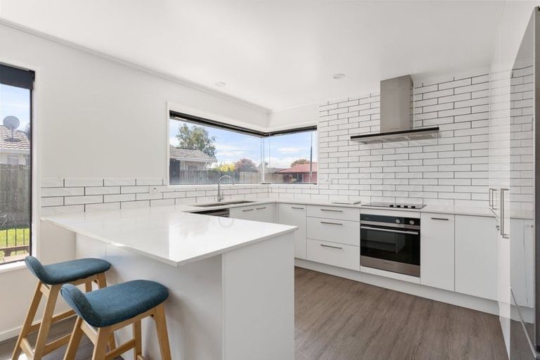 Photo of property in 16 Colchester Place, Templeton, Christchurch, 8042