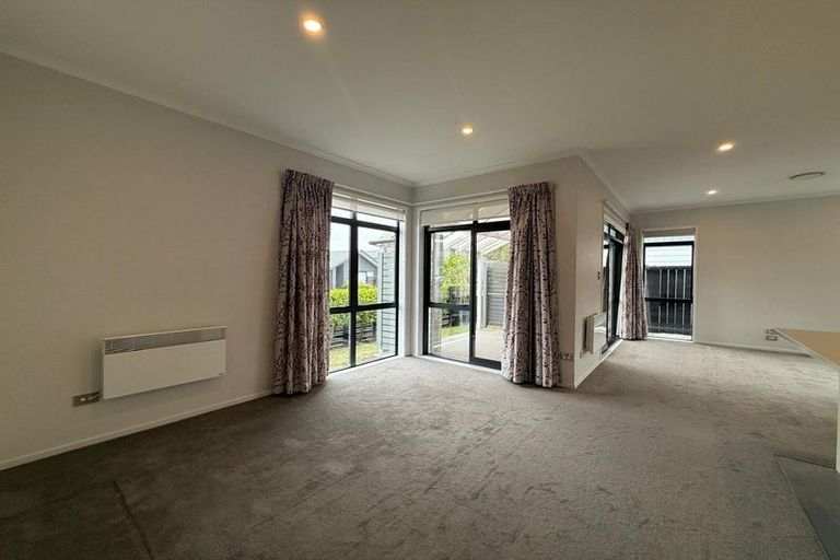 Photo of property in 2 Pinto Road, Pukekohe, 2120