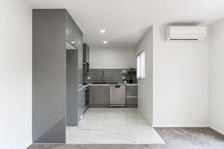 Photo of property in 10a Bliss Court, Takanini, 2110