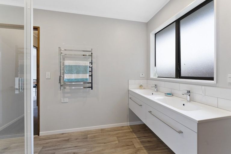 Photo of property in 236 Manly Street, Paraparaumu Beach, Paraparaumu, 5032