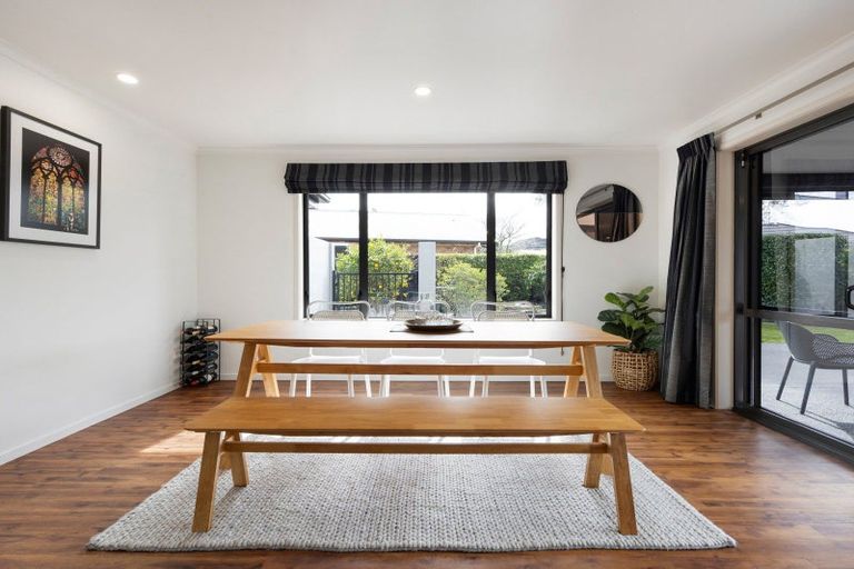 Photo of property in 28 Somerton Drive, Huntington, Hamilton, 3210