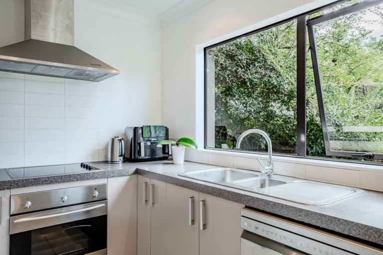 Photo of property in 49a Flaxdale Street, Birkdale, Auckland, 0626