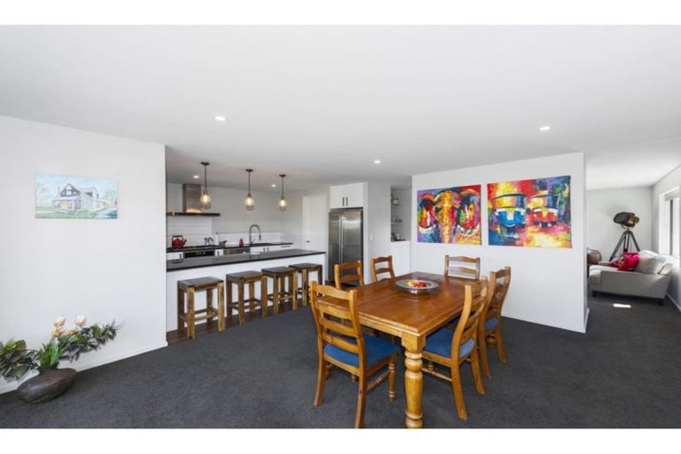 Photo of property in 79 Kennedys Bush Road, Halswell, Christchurch, 8025