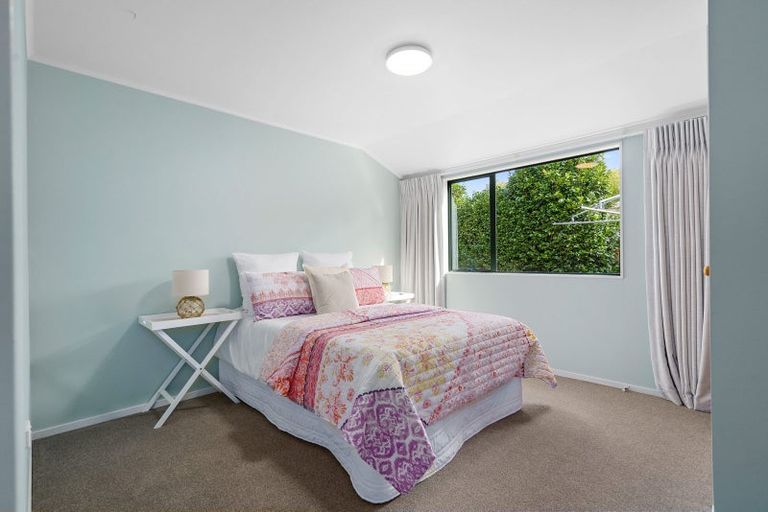 Photo of property in 24 Taylor Street, Cambridge, 3434