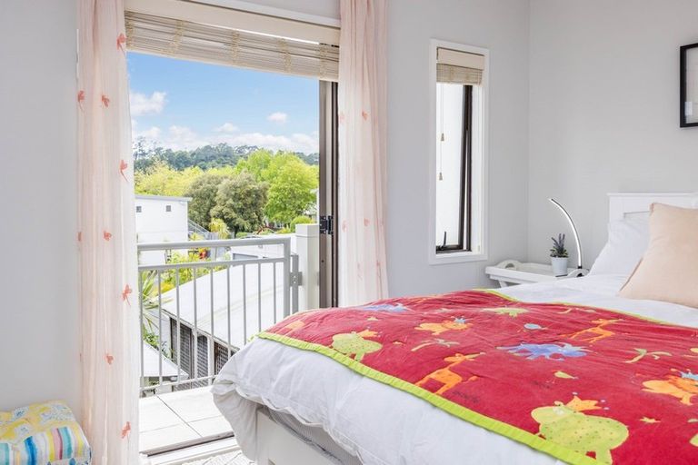 Photo of property in The Grange, 10/92 Bush Road, Albany, Auckland, 0632