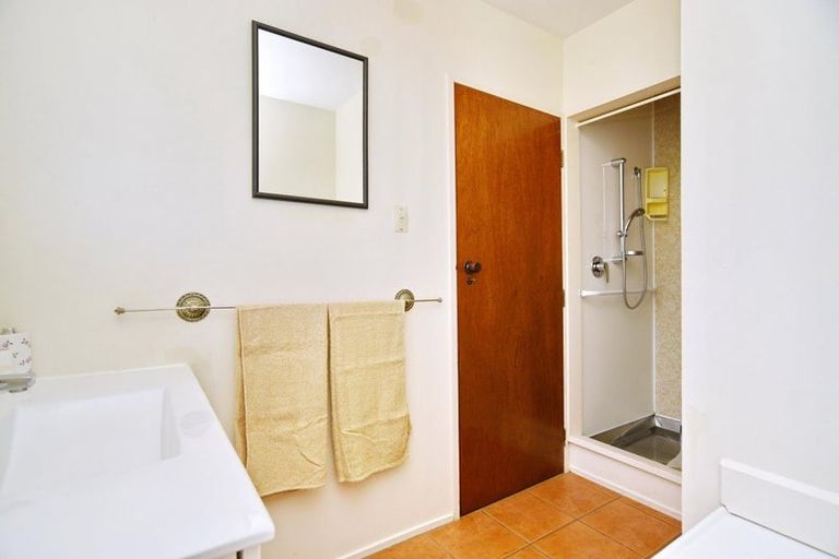 Photo of property in 1/15 Heathglen Avenue, Parklands, Christchurch, 8083