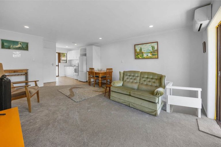 Photo of property in 18/16 Willerton Avenue, New Lynn, Auckland, 0600