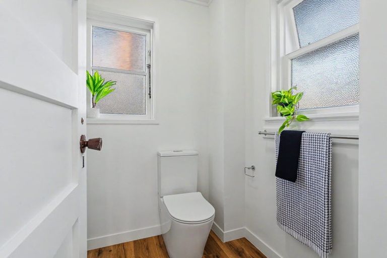 Photo of property in 18 Emmett Street, Shirley, Christchurch, 8013