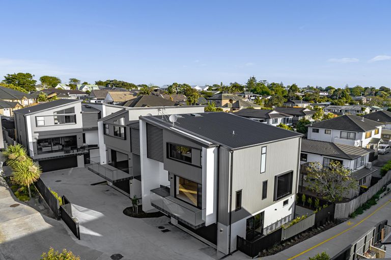 Photo of property in 4 Stockade View Lane, Howick, 2014