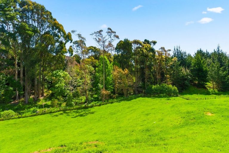 Photo of property in 340d Ngarara Road, Waikanae, 5391