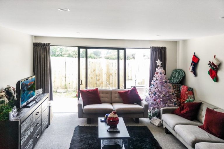 Photo of property in 70 Prado Drive, Pukekohe, 2120