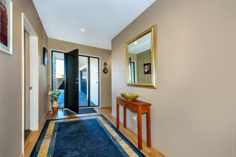 Photo of property in 7 Wisteria Lane, Rangiora, 7400