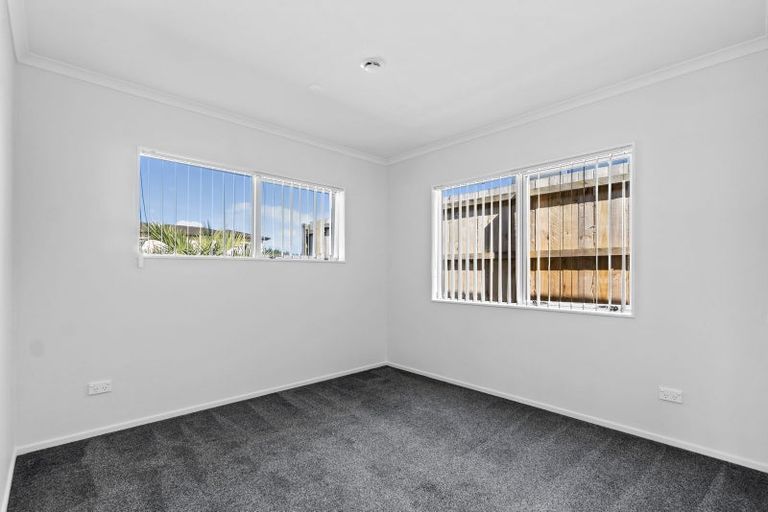 Photo of property in 45c Senator Drive, Manurewa, Auckland, 2105